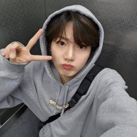 uyun (@uynyaaa) 's Twitter Profile