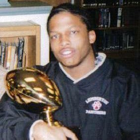 State Champion 2004 & 2005 | Defensive Line/Head Freshman FB Coach at @LEHSfball | 🌎 History Teacher | Lumberton HS Alum 🐾