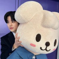 .(@seungsmaid) 's Twitter Profile Photo