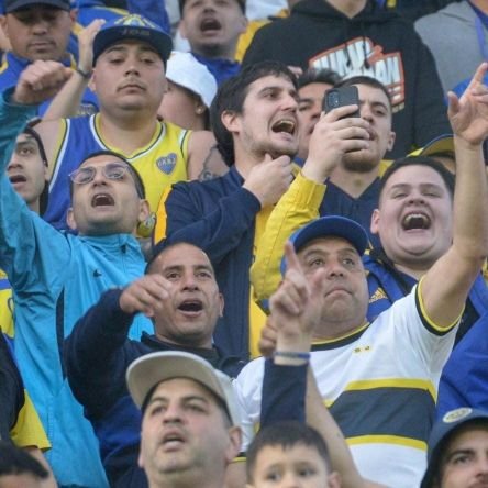 Bostero, Indio Solari, Riquelme, Maradoneano. Toma los monos tienen que comer caramelos