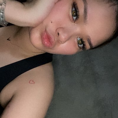 sammanthafaye's profile picture. 