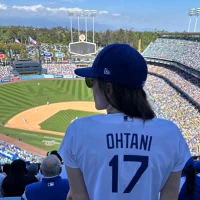 Shohei Ohtani enjoyer | Yoshinobu Yamamoto Cy Young 🔜 | Nobody hates the Giants more than Max Muncy | 12/30 ballparks