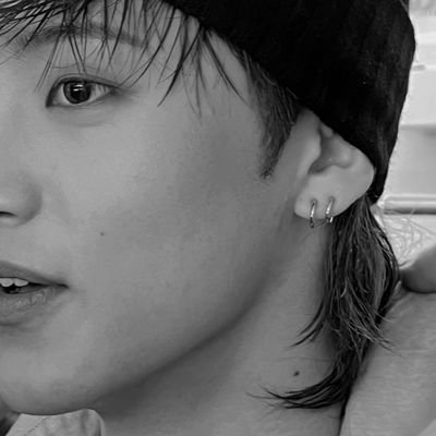 Kram33L's profile picture. my heart will always go to 🍉🌻