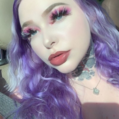 I post my love for hentai, my of content, and sexual tingz here 😩🥰