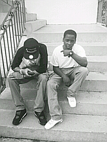 Tell meh were they do this at' Ball like i Ball bitch ❕ I ball hard bitch i made tha mall Rich' MoneyTeam #Team317'Dope