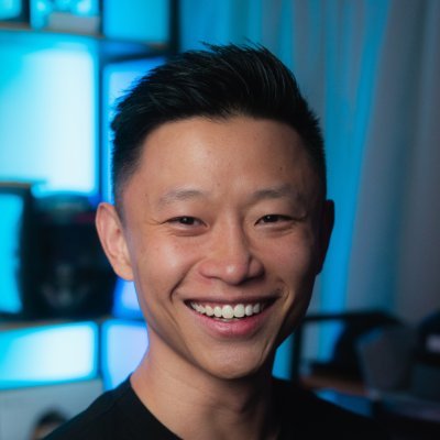 Built & sold a $30M business. Now building strength and mobility, and mastering calisthenics skills. Sharing the journey—one rep at a time. 💪🔥
