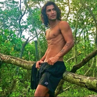 surfista 🏄 aventureiro 🌄 flamenguista ❤️🖤