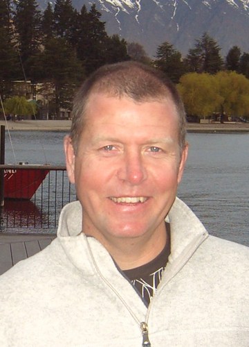 Software engineer, sailor and delusional surfer. OK, delusional about most things...