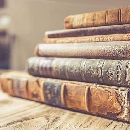 بيع وشراء الكتب القديمة والنادرة
للتواصل واتساب 2001149067036+