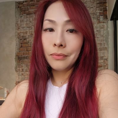 juneliang's profile picture. Professional in Finance & Investments Passionate about arts, culture & building resilience. Maven 🦋 Community Evangelist. Aerialist & Pole Athlete