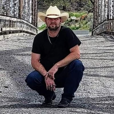 RBigkountr58731's profile picture. let's go