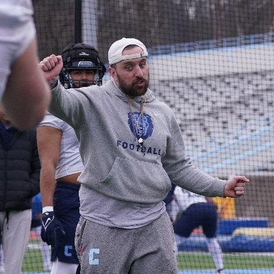 Dad // Ball Coach - Special Teams // Defensive Line @CULionsFB - Recruiting New York // New England #OnlyHere 🦁👊🏻