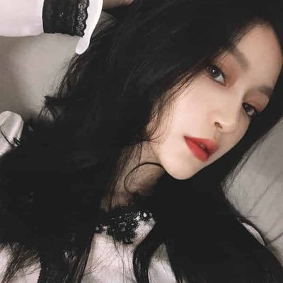 tYJHfcLON6mxY6's profile picture. 