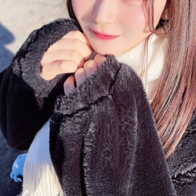 元アイドルです✨とある🚗で働いてます❤️🚗なのに０で発射させる特別な女の子🙊お店にバレたらクビだから秘密にしてね❤️