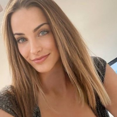 ChristaH26176's profile picture. 💕💕💕