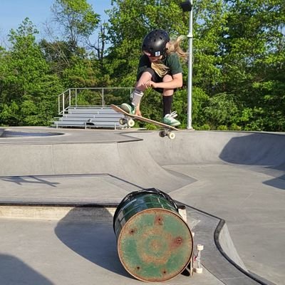 Young skater looking to progress everyday.  Skating since April 2022.