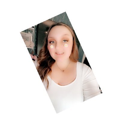 kharlim16's profile picture. T•W•E•N•T•Y •S•E•V•E•N📍Glasgow