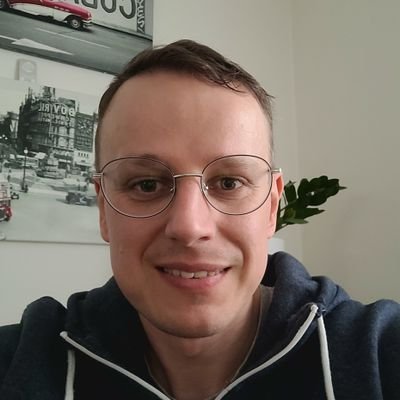 Blockchain Enthusiast /  Youtube Influencer / Podcaster
wszystko co piszę, nie jest poradą inwestycyjną. Wypowiedzi są żartem o charakrerze kabaretowym !