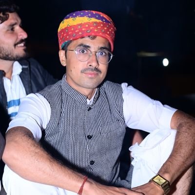 आ जाटाँ री ढाणी है, अठै शुद्ध हवा शुद्ध पांणीं है ।
मेहनत मजूरी करै मौकळी, आणंद री अगवाणीं है ।। 🥰🌄
#नेशनल_फ्रीडम_यूनियन
#National_freedom_union