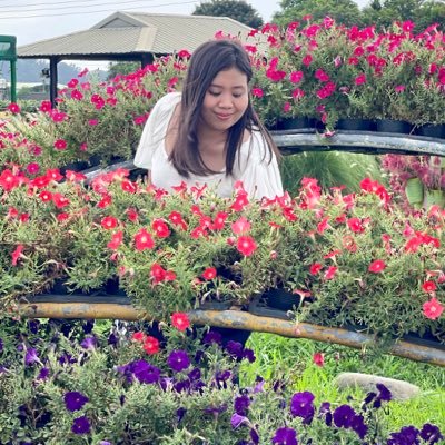 alyzaustria's profile picture. ad meliora ✨