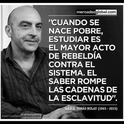 Liberal de centro izquierda progresista, defensor de la naturaleza y los animales, antiuribista, anticlerical.