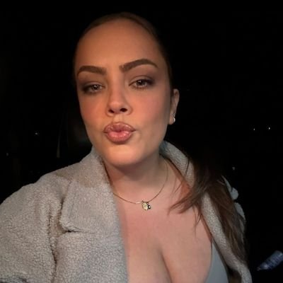 I'm 35
Proudly BBW single with a daughter
Former sales rep @nissanmotors
Part Time Model @Victoriasecrets