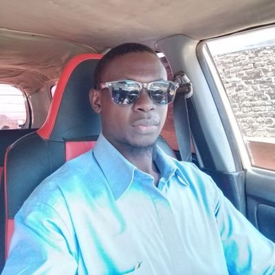 #HIP_HOP addict
POET
Dream chaser,
Am the real me & I keep my essence. https://t.co/V7MUjk5WcV