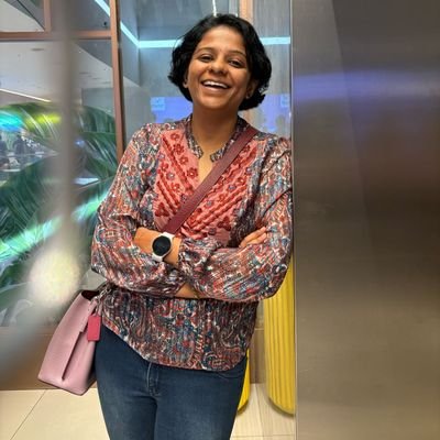 rashmichandur's profile picture. 