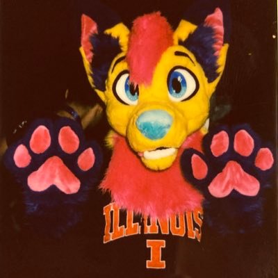 Solosice's profile picture. 20, uiuc aerospace/russian, photographer, big baller on a big budget