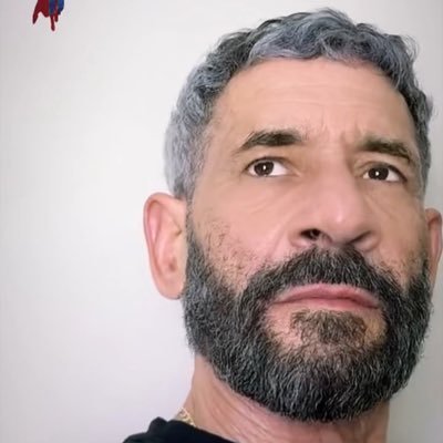 rowlandh25's profile picture. Life is beautiful