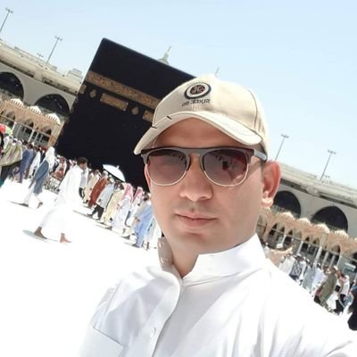 AliAliakbar67's profile picture. Explorer of words 📚 | Lover of creativity 🎨 | Passionate about innovation 💡 | Embracing life's journey with curiosity and enthusiasm ✨