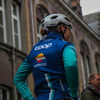 23 / Cyclist for @TeamCoopRepsol /Leicester