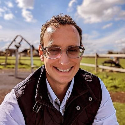 Head of Marketing @wearecrank | Renovating oakhill cottage