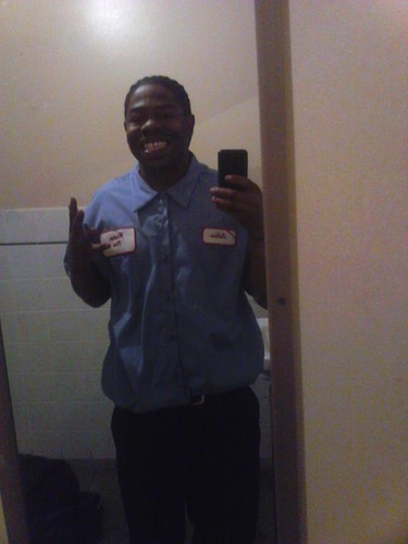 JuliusQuarles's profile picture. bday- march 28 1985 zodiac sign- Aries (The Ram) favorite activities smkin trees and dancing ima bad ass dancer! believe tht!