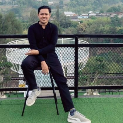 Dalam kesunyianlah engkau temui dirimu yang lain 

@ManUtd_ID fans