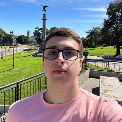 Perfil sem motivo.