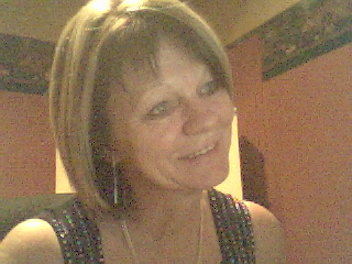 LucetteRoy's profile picture. Fière maman de @mjroy83. Maniaque de télévision québécoise.