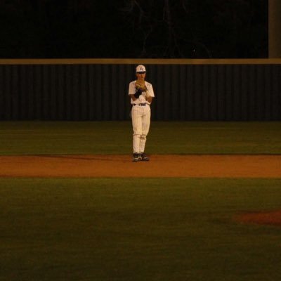 Team Houston Scout 2027/3.6 GPA/6’0/175lbs/C,UTL/346-261-5586