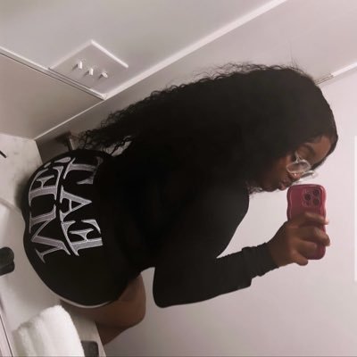 dummythiccbabyy Profile Picture