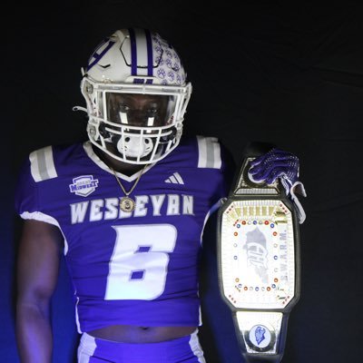 205 ➡️ 270| WEAPON @kwc_football 🟣⚪️| 📧jharris0611@jefcoed.com