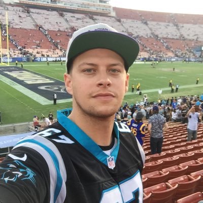 PE182's profile picture. 