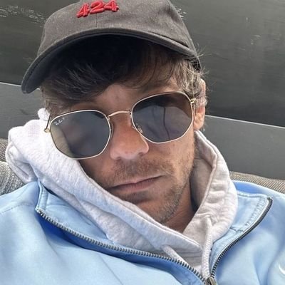 babx0103's profile picture. yo no pedí ser LOUIE Mexa, simplemente tuve suerte 💗🇲🇽
ya vi a 1D y no me acuerdo de nada 😫😫