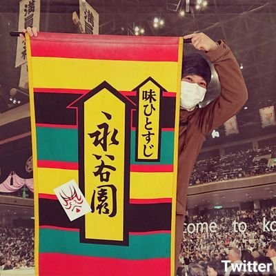 T_Cha_cHa_chA_K's profile picture. 音楽や演劇、お笑い、映画、相撲に野球、ラグビーやプロレス、アメフト、柔道、美術系に動物系が好きで、よく１人でふらっと出掛けております。　
たまに唄ったりもしております。　
https://t.co/DJPUQYGRDz　
https://t.co/WiWyNWizgs
