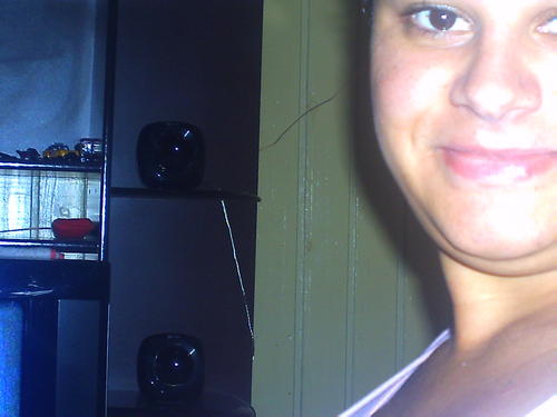 SOU AMIGA,SINCERA,COMPANHEIRA,TUDO OQ UMA PESSOA PRECISA DE UMA AMIGA!!!!!!!