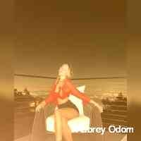 aubreyoom_28's profile picture. Midnight snacker 🌝