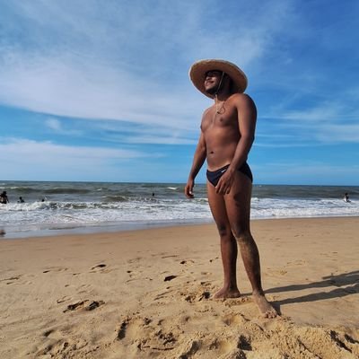 Angelrojasch's profile picture. Since 95 -  
Valencia - 
Comunicador Social -  
🇻🇪νпzʟα