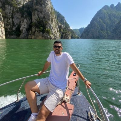 metekaan0's profile picture. 🏸🇹🇷