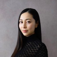 書家 岡西佑奈 (@yokanishi) 's Twitter Profile