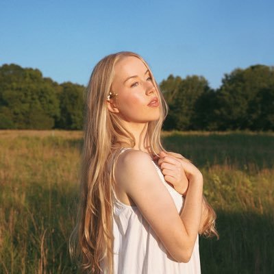 Bronwyn Keith-Hynes Profile