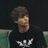 xim (@lwtthic) 's Twitter Profile